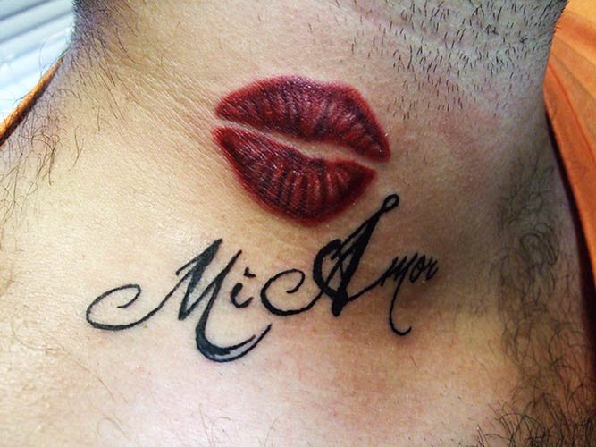 Tattoo kys på halsen til piger, mænd. Betydning, foto