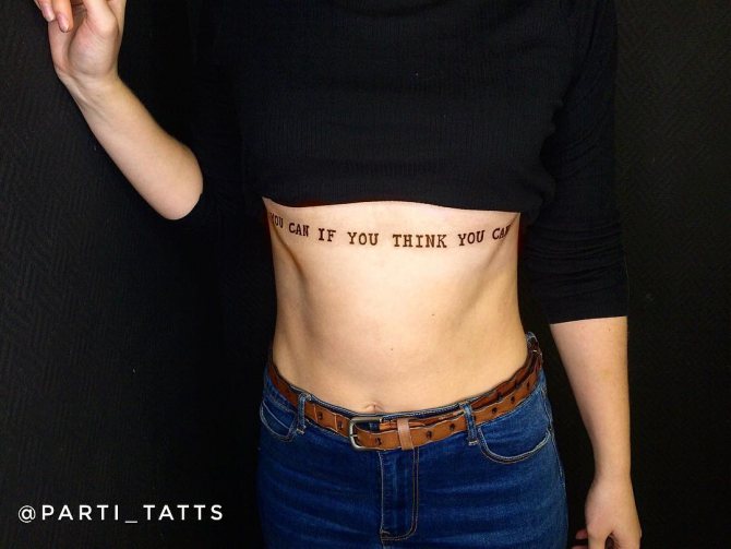 tatuointi rinnassa