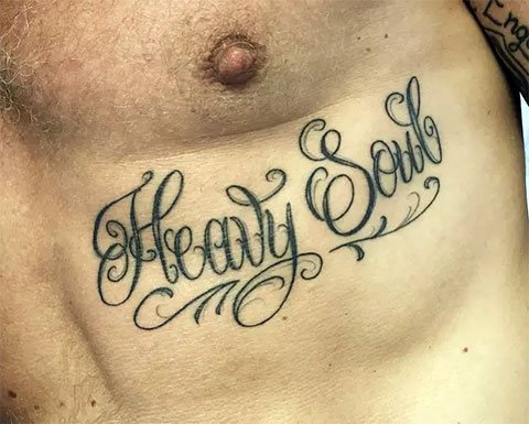 Tetovanie so slovami na muža - fotografia