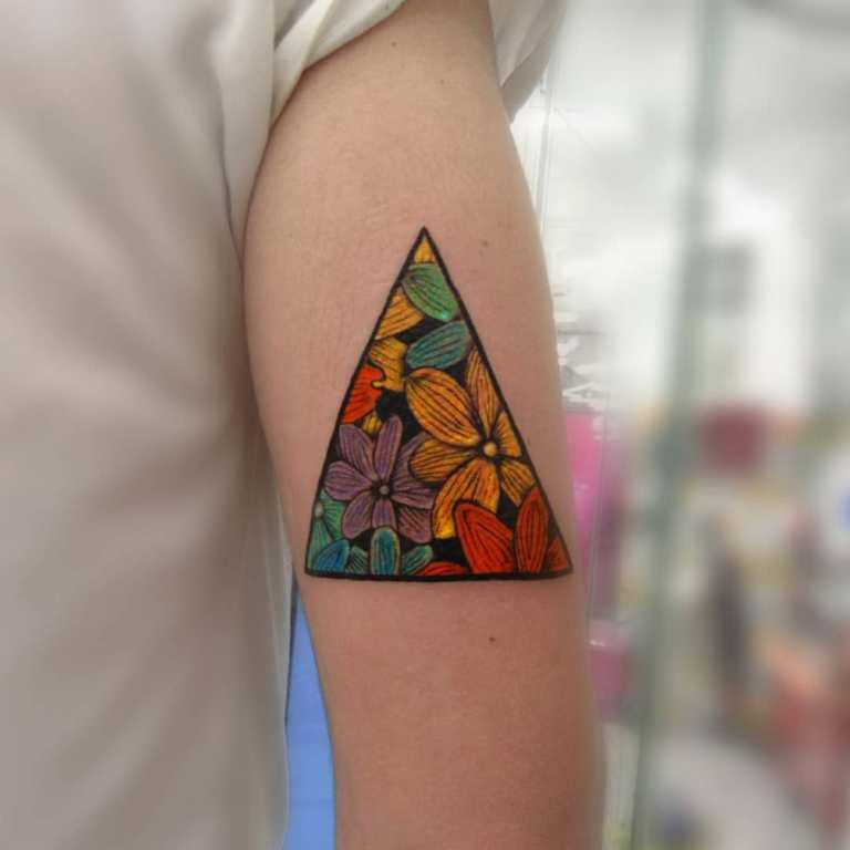 driehoek tattoo
