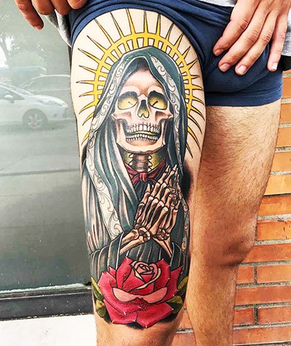 Tatuaggio di Santa Muerte in donne, uomini. Significato, disegni, foto