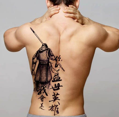 Τατουάζ με νόημα για άντρες. Σκίτσα, φωτογραφία