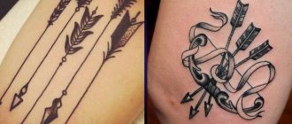 Τατουάζ βέλος στο χέρι έννοια