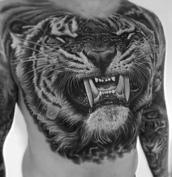 Tatuagem de um tigre
