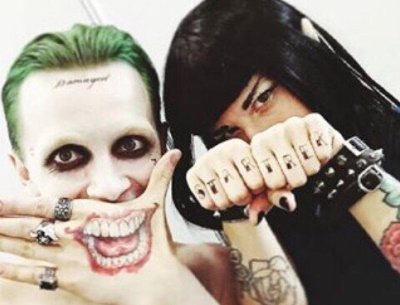Tetoválás Joker Smile a karodra. Vázlatok, fotó