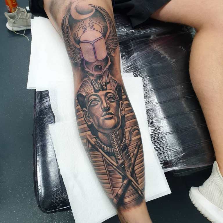 Egyiptomi stílusú tetoválás