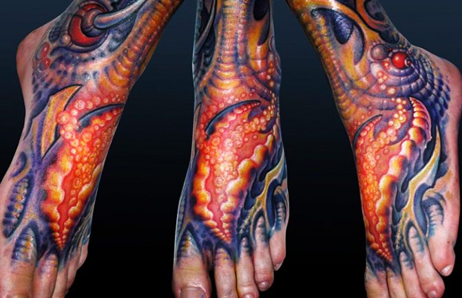 Tatuaj în stilul Bioorganic. Fotografii, schițe, semnificație