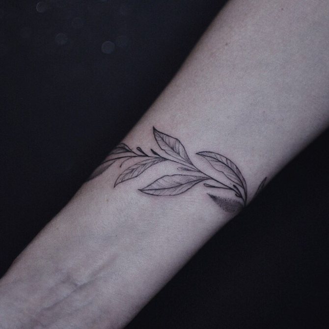 ramo del tatuaggio
