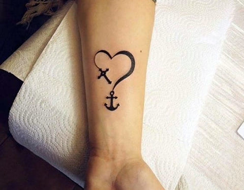 Anker hjerte tatovering