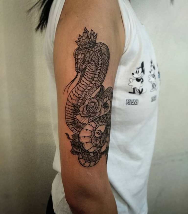 tatuagem de serpente significado para raparigas