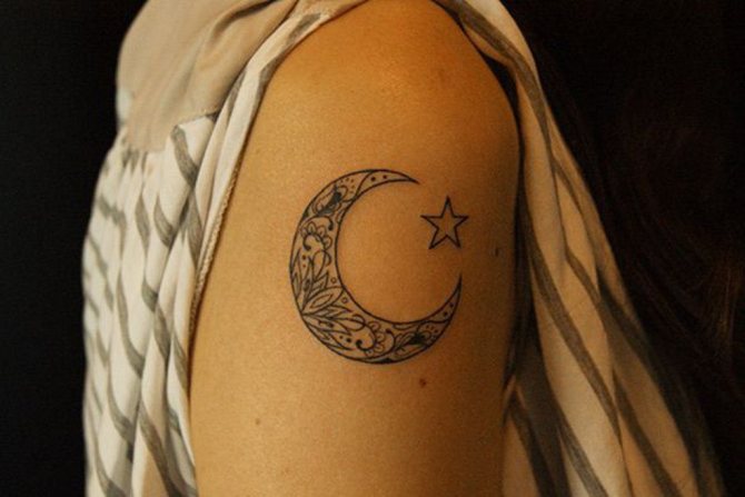 Estrelas de tatuagem à mão