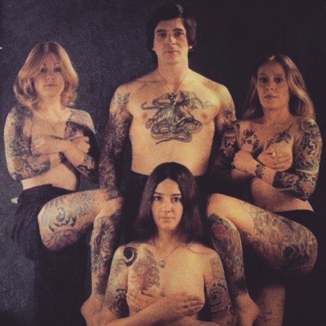 Tetovált emberek az 1970-es években