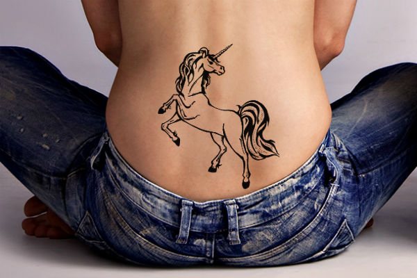 Unicorn tatuaj fotografie