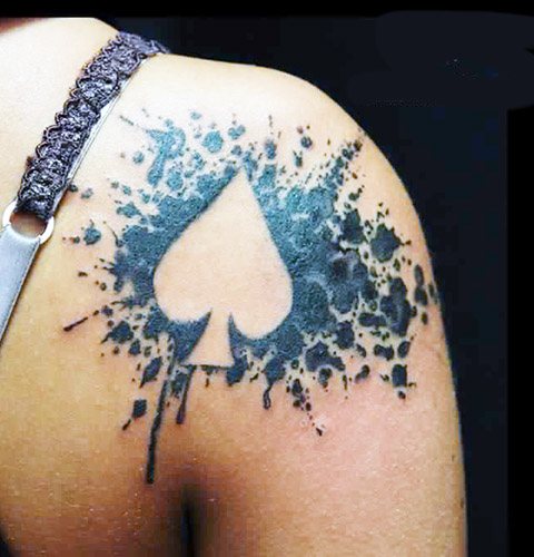 Tetovanie pík. Význam farby piky u žien, mužov