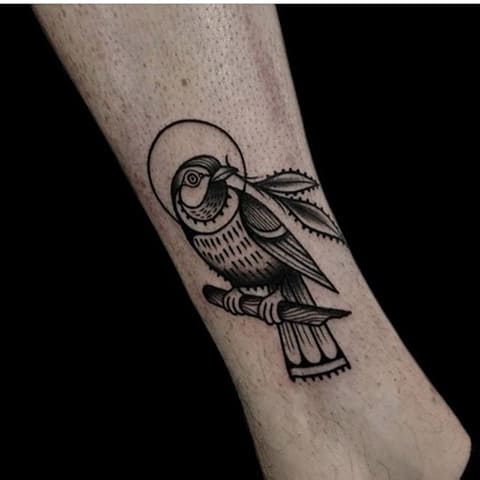 Татуировка на папагал - снимка