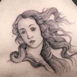 Zrodenie Venuše tetovanie na chrbte