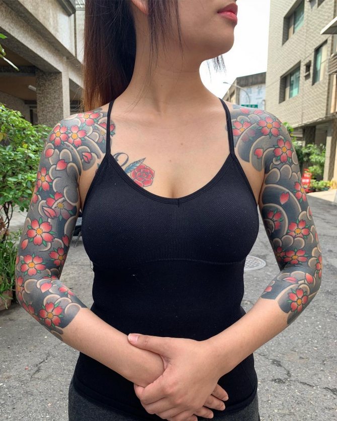 Tatuaggio Sakura Sleeve per ragazze