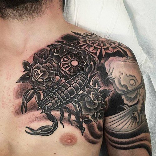 Tatuaggio di uno scorpione. Cosa significano, schizzo sulla spalla, braccio, collo, petto