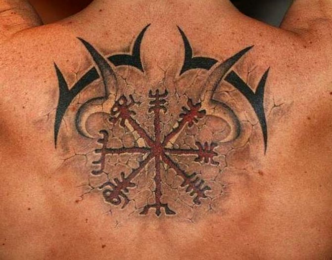 Slavisk amulet tatovering