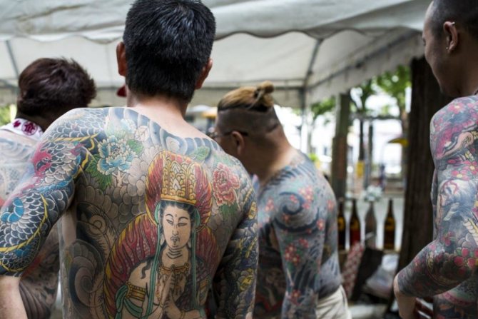 Yakuza tetoválás