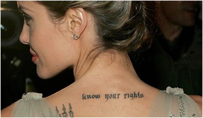 Tetovanie Angeliny Jolie