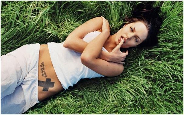 Angelina Jolie tetoválások