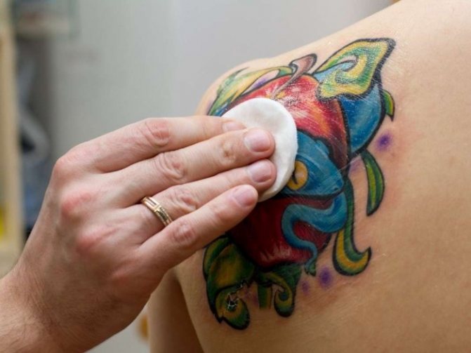 Tatuaggi per ragazze sul braccio e il loro significato. Foto, schizzi, bello, piccolo, iscrizioni