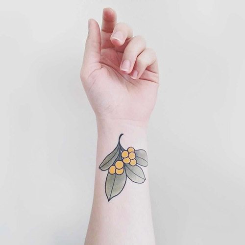 Tatuagens no pulso para mulheres com significado. Fotos para raparigas