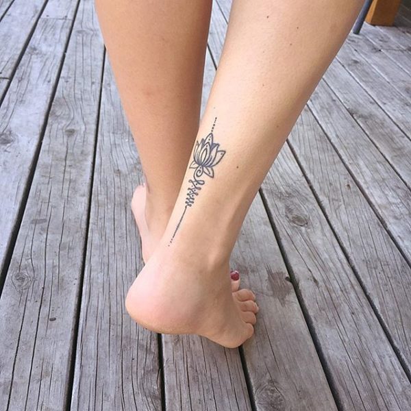 UNALOME tetoválás: jelentés, fotó és minták nőknek