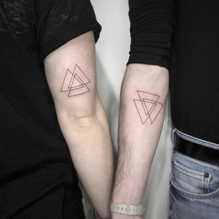 tatuaggio triangoli