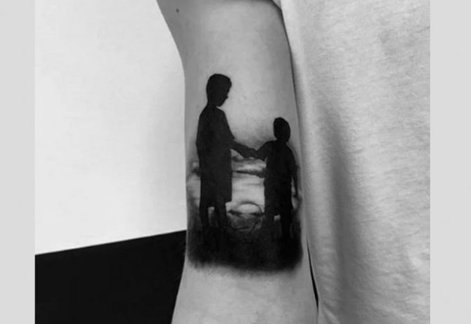 Затрогващи семейни татуировки