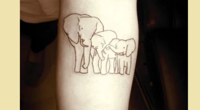 Dojemné rodinné tetovanie