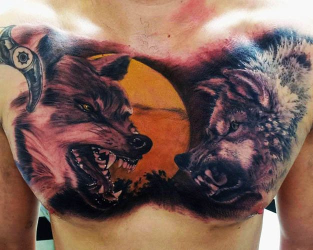 Farkas vigyor tetoválás. Fénykép, azaz a vállon, alkaron, háton, karon