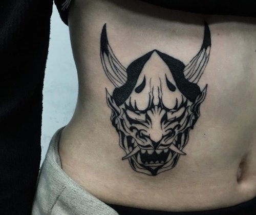 Tatuaj japonez cu măști de demon. Semnificație, schițe, fotografii