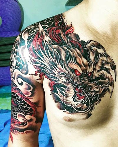 Japán sárkány. Vázlatok a tetoválásról egyszerű színben, fotó, jelentése