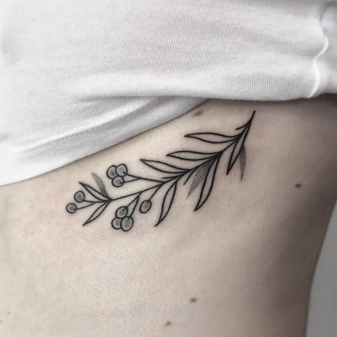 Tetovanie rebier u žien